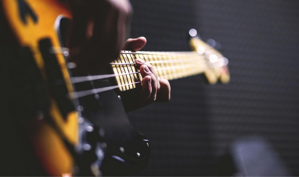 Bass close up photo by freestocks.org